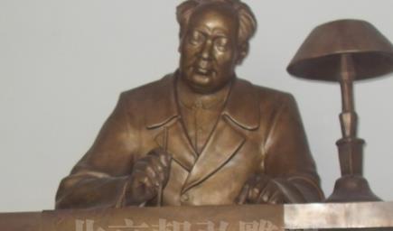 銅雕塑維護(hù)保養(yǎng)的辦法和長久愛護(hù)是關(guān)鍵